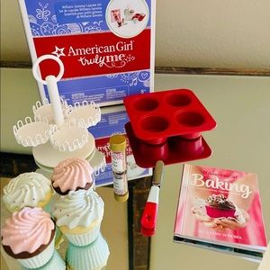 American Girl | Williams Sonoma Cupcake Set